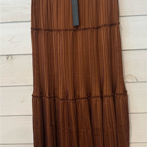 House of Harlow 1960 NWT Rust Maxi Skirt in size XS - Picture 5 of 12